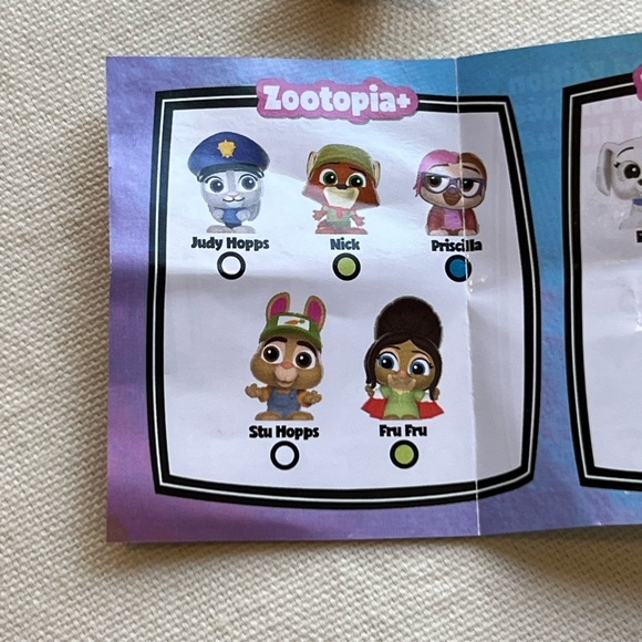 Disney Doorables Stu Hopps Zootopia+ (Common) - Picture 3 of 4